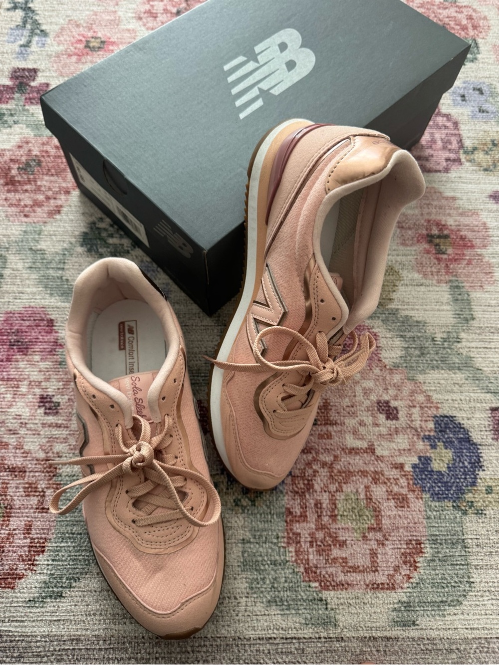 New Balance Sola Sleek Sneakers